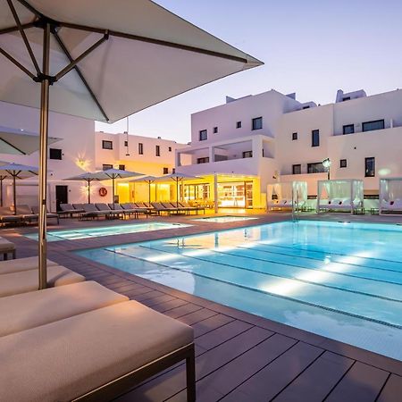 Migjorn Ibiza Suites & Spa Playa d'en Bossa Bagian luar foto