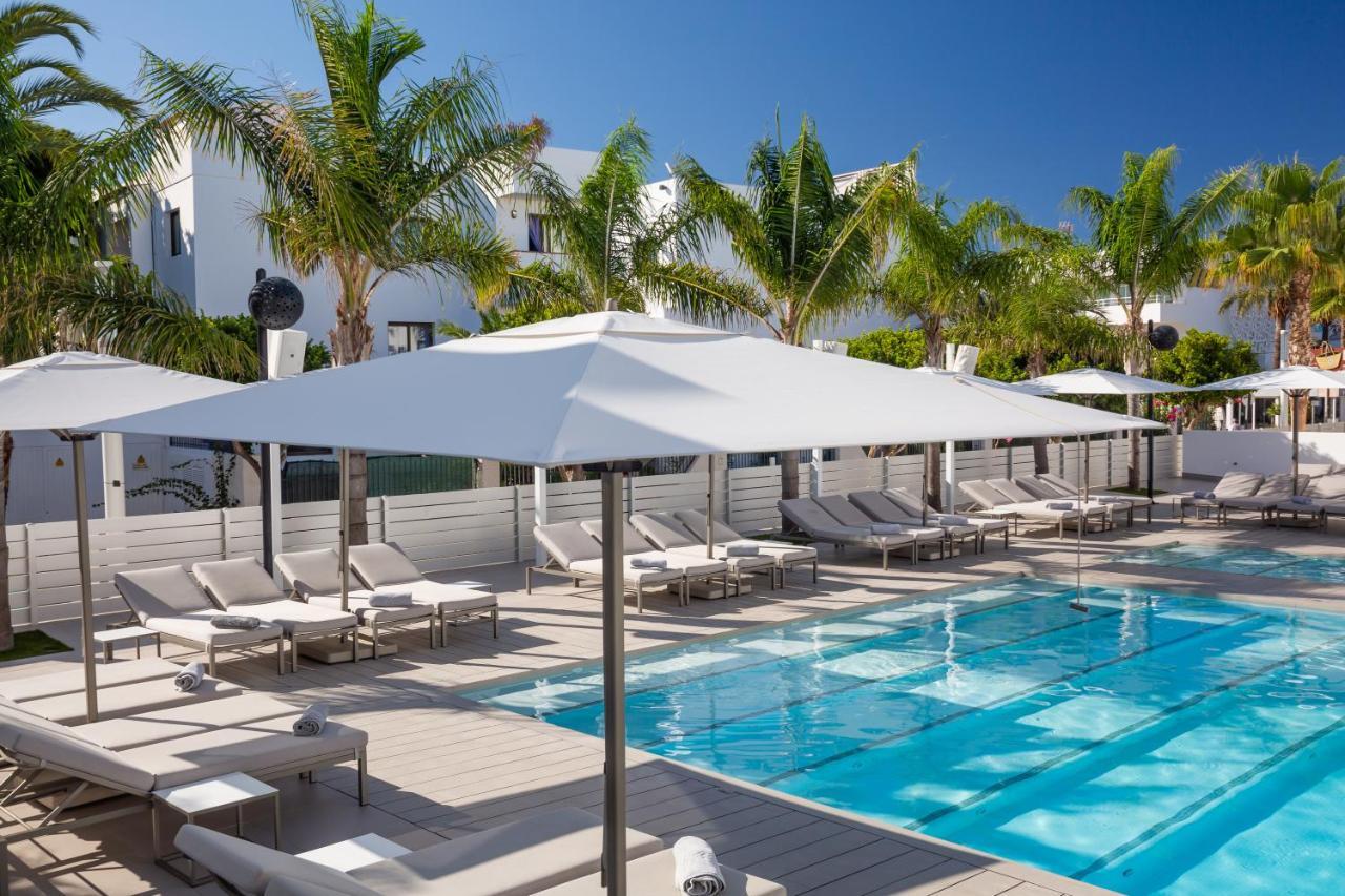 Migjorn Ibiza Suites & Spa Playa d'en Bossa Bagian luar foto