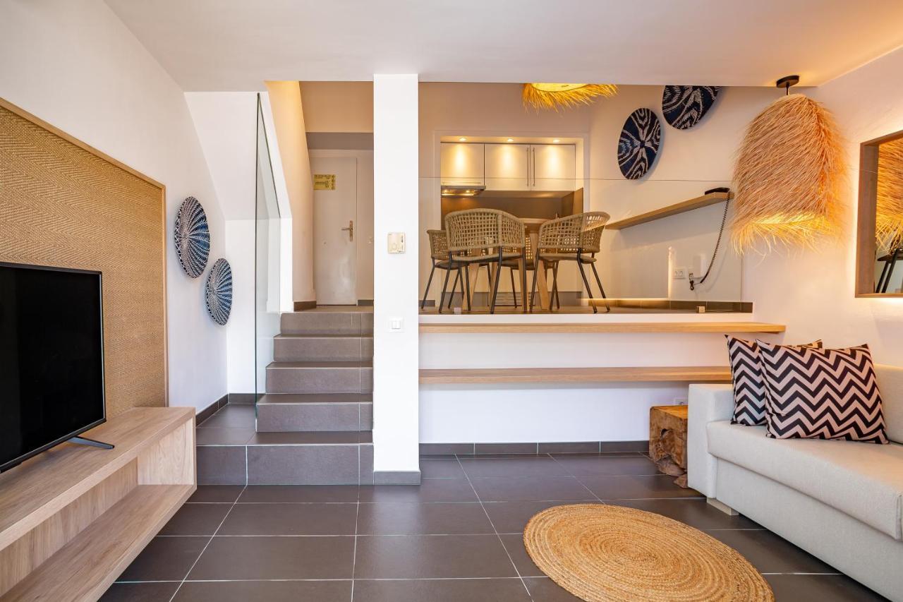 Migjorn Ibiza Suites & Spa Playa d'en Bossa Bagian luar foto