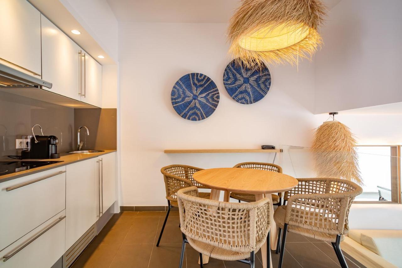 Migjorn Ibiza Suites & Spa Playa d'en Bossa Bagian luar foto