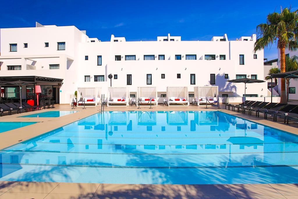Migjorn Ibiza Suites & Spa Playa d'en Bossa Bagian luar foto