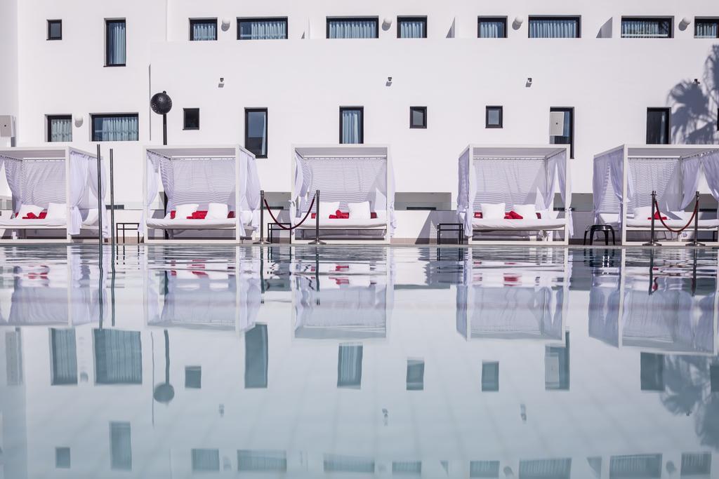 Migjorn Ibiza Suites & Spa Playa d'en Bossa Bagian luar foto